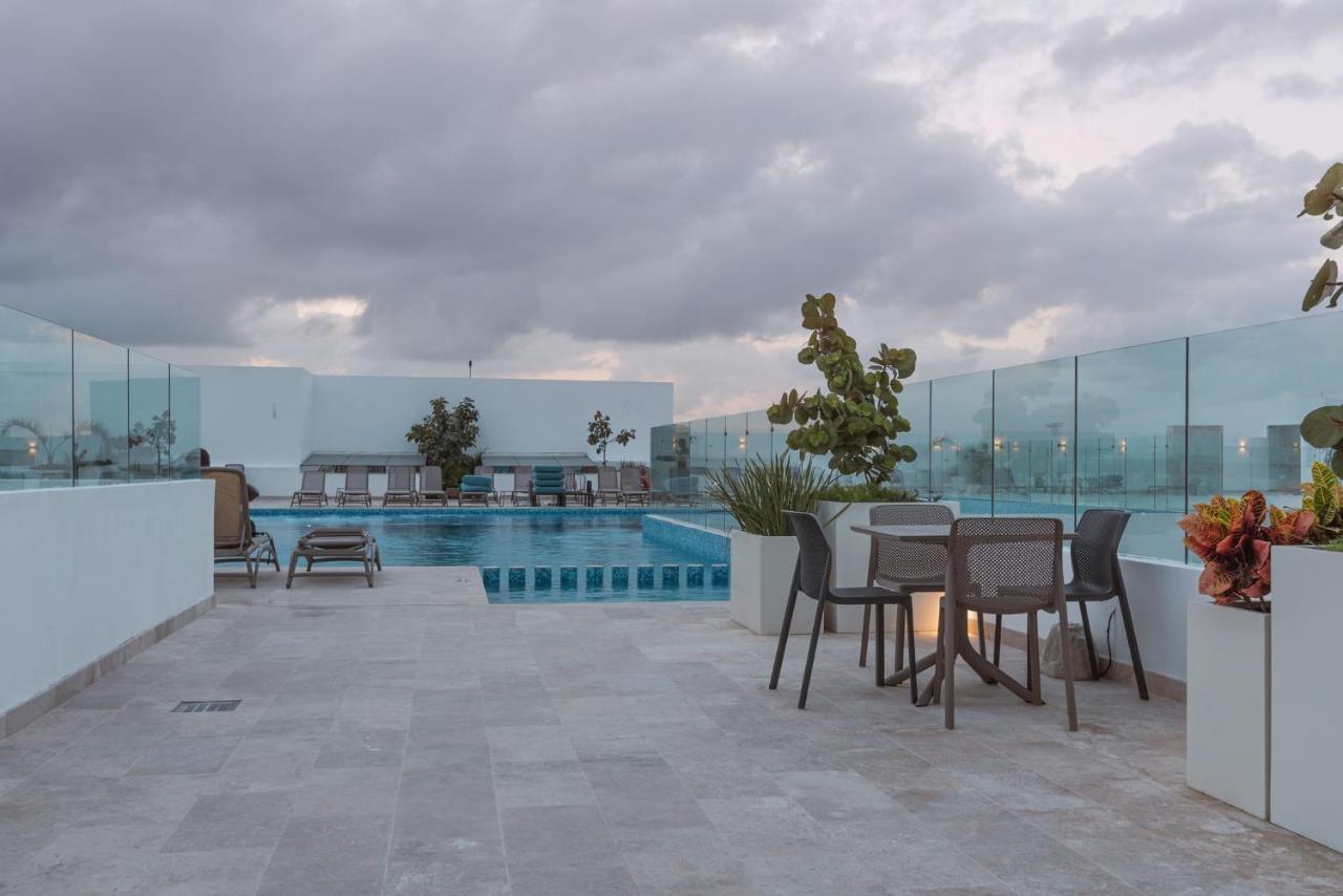 2br In Location, Ipana Brand New, High Speed Wifi, 3 Rooftop Pools, Gym And Rooftop Bar With Ocean View *